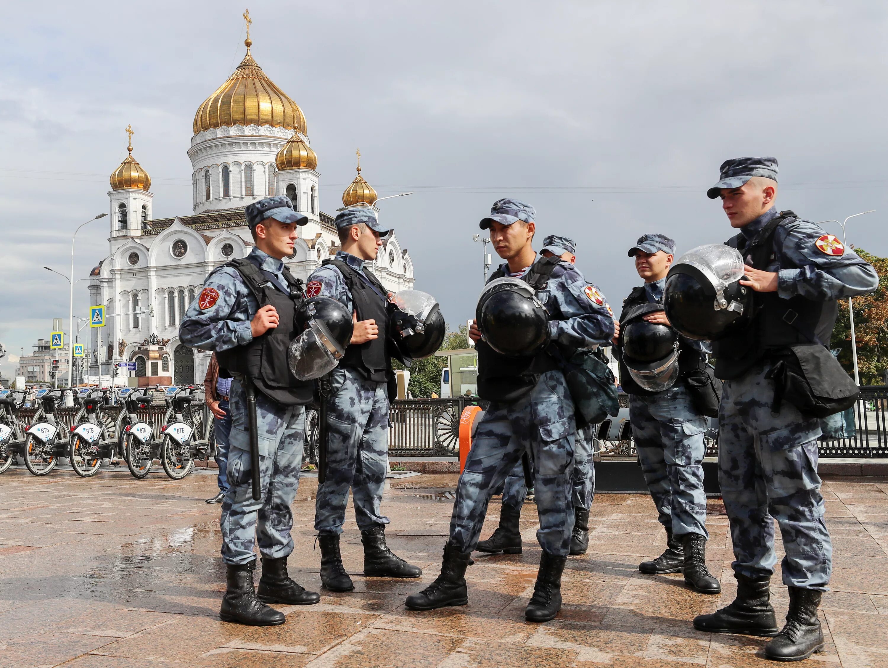 Росгвардия что это такое. Росгвардия. Полиция России. ОМОН. Полицейские войска.