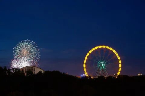 Золотое кольцо колесо обозрения