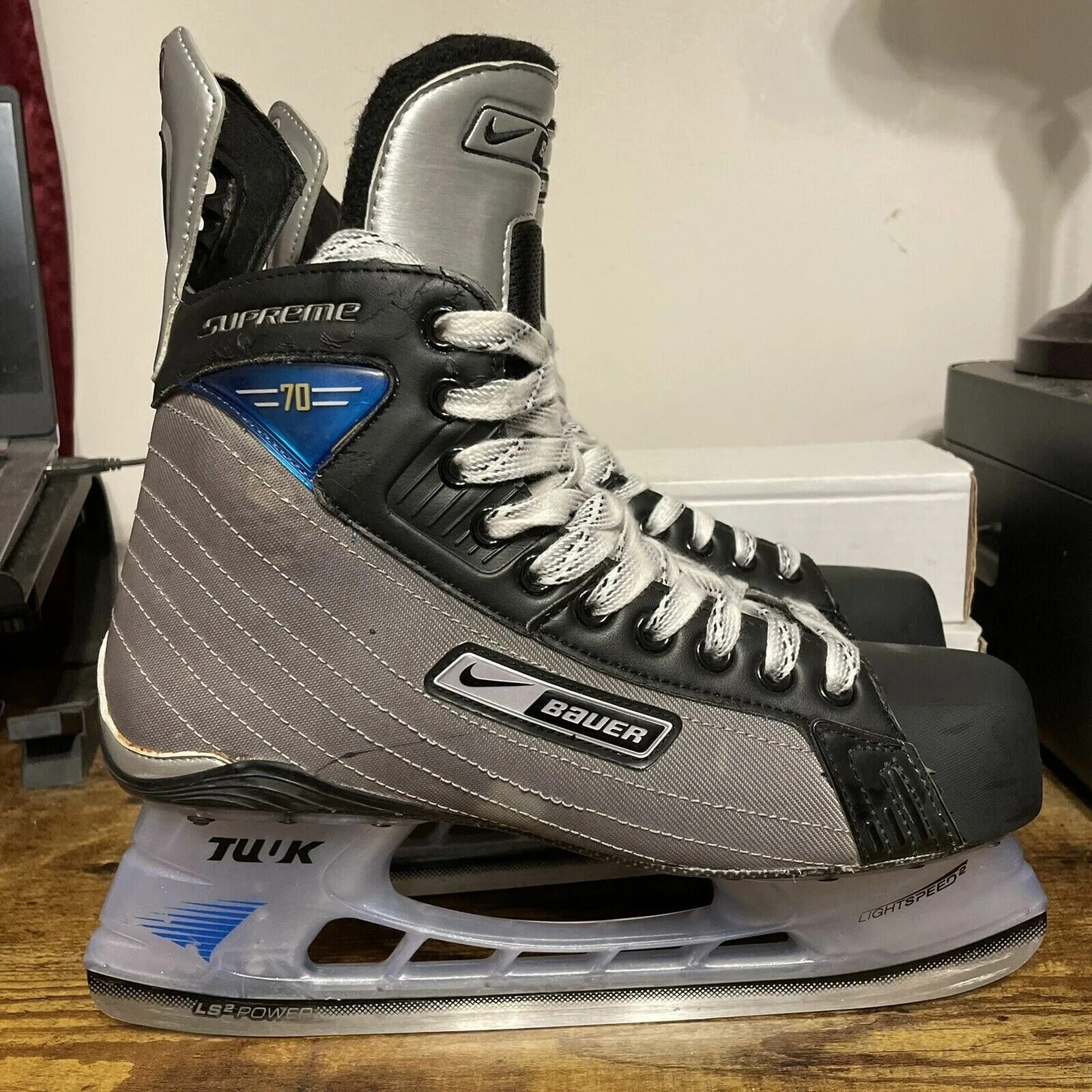 Bauer flex. Nike bauer. nike bauer supreme one 55. nike bauer one 90 pro blue. коньки найк бауэр fl 12.