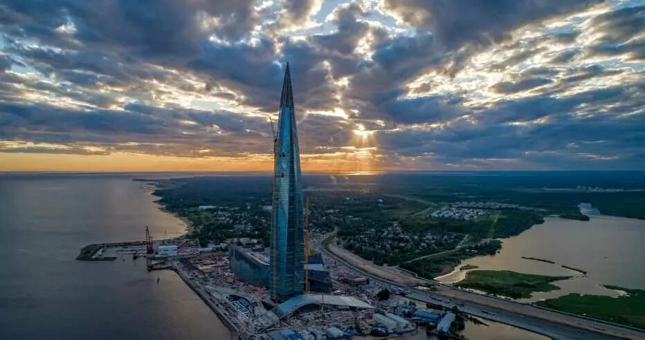 Кукуруза гренребон в магните. Кукурузина газпрома в питере. Кукуруза в петербурге. Кукуруза консервированная. Кукуруза сахарная 340г/425мл зел эт практик.
