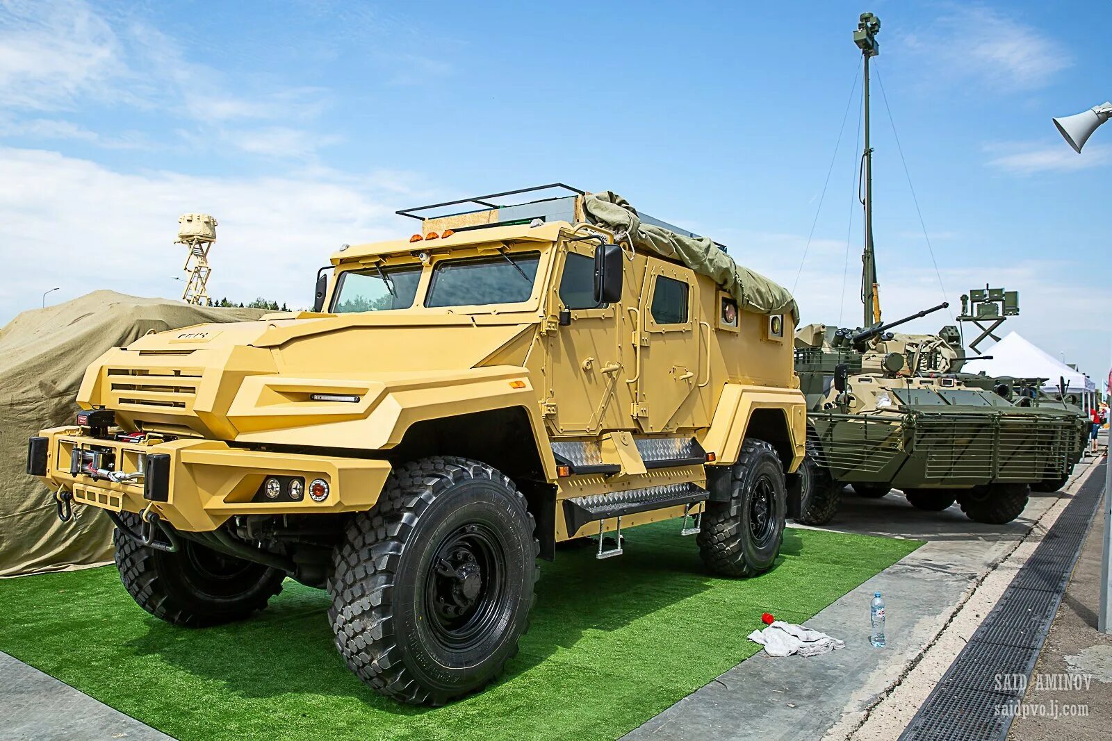 Военный новый техника и вооружение. ВПК Урал бронеавтомобиль. Броневик ВПК Урал-53099. Бронемашина ВПК Урал. ВПК Урал бронеавтомобиль 2022.