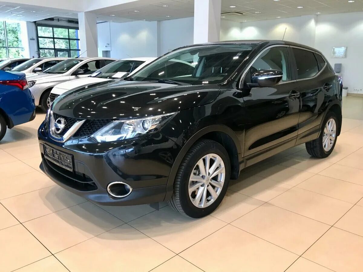 Купить кашкай нижний новгород. Nissan Qashqai 2014 черный. Ниссан Кашкай 2015 черный. Nissan Qashqai 2 2014. Ниссан Кашкай 2014 черный цвет.