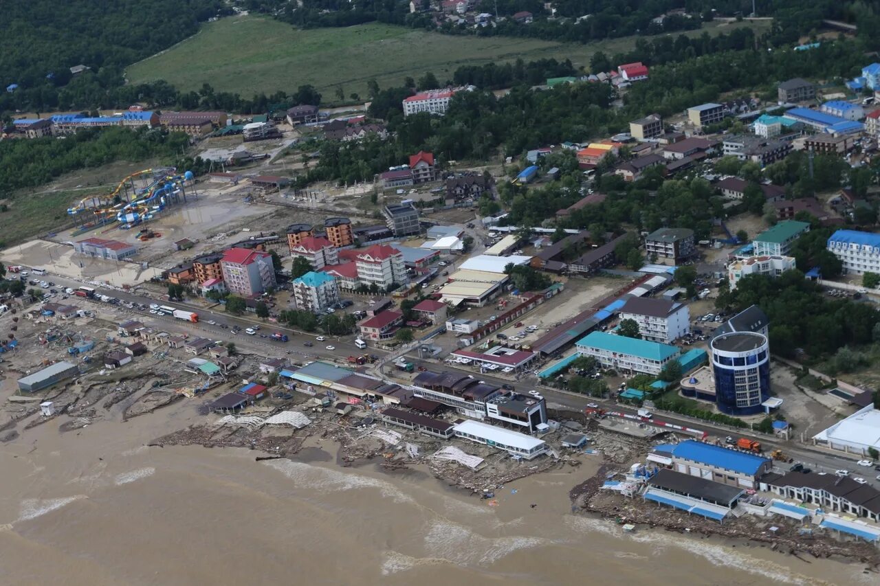 Прогнозы на сегодня краснодарский край. Лермонтово Краснодарский край 2021. Лермонтово Краснодарский край затопило. Наводнение Лермонтово Краснодарский. Потоп в Лермонтово 2021.