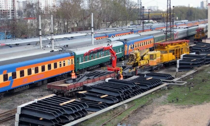 Заводы бологое. Бушевецкий завод. Бушевец Бологое завод. Автомотриса Мытищинского завода. Депо Бологое.