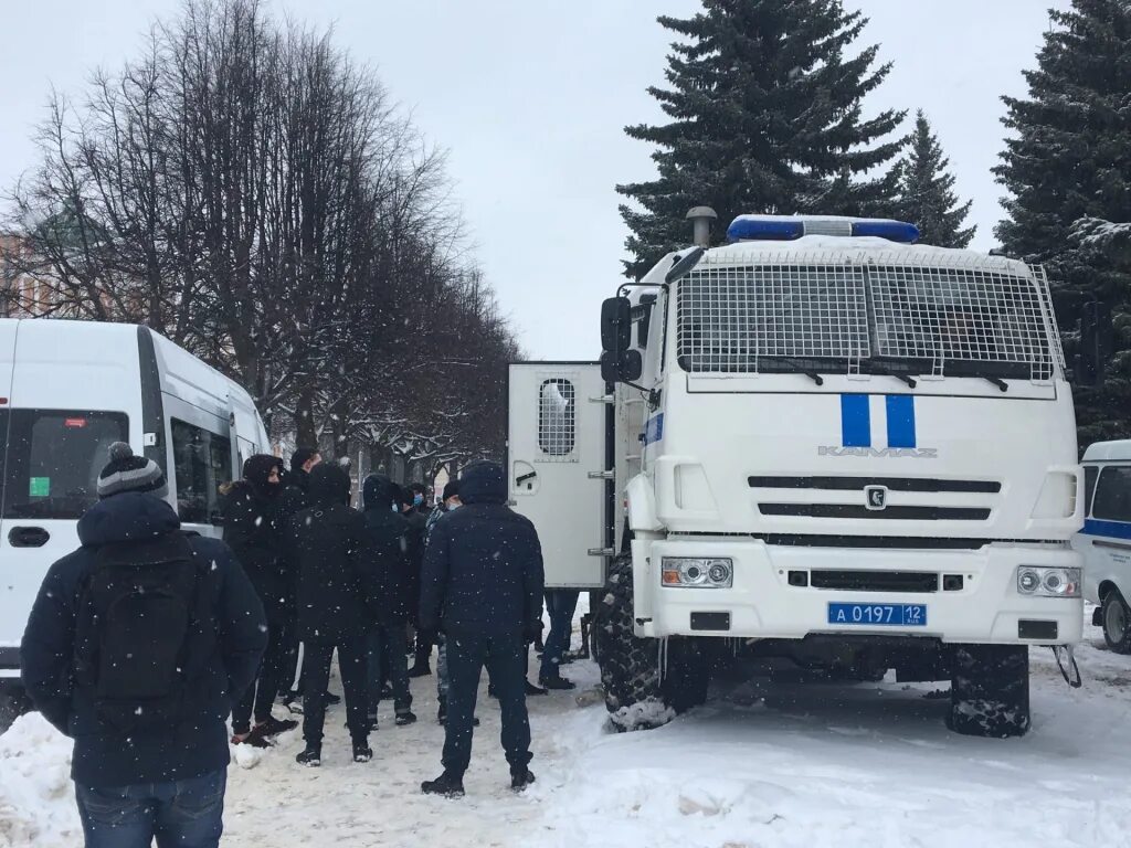 Йошкар ола митинг. Митинг Йошкар Ола. Митинг Йошкар Ола сегодня. Митинг 12.03.2024г в Йошкар-Оле. 2011 Год митинг в Йошкар-Оле.