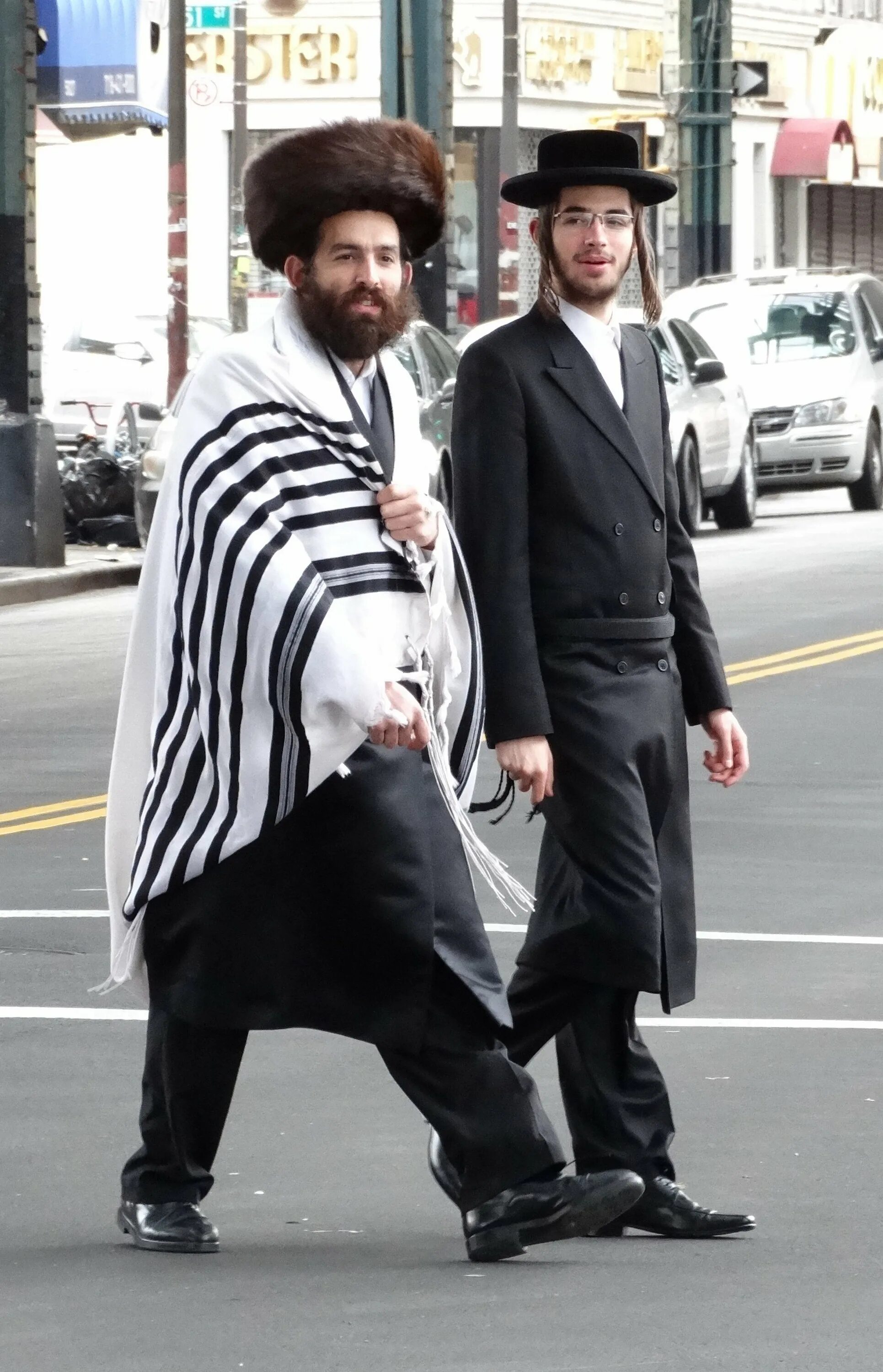 Одежда иудеев. Hasidic jews. евреи хасиды. лапсердак хасид. традиционная еврейская одежда.