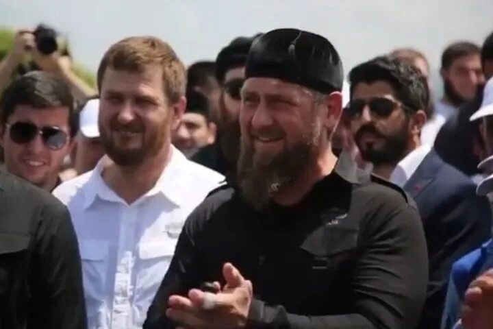 Министр молодежи чечни. Министр по делам молодежи чеченской республики. заместитель по делам молодежи чеченской республики.