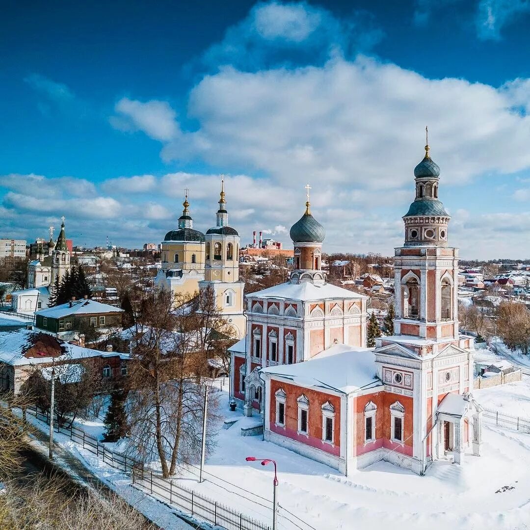 Церковь Успения Пресвятой Богородицы Серпухов. Успенская Церковь (Серпухов). Соборная гора Серпухов зимой. Город Серпухов Московской области.