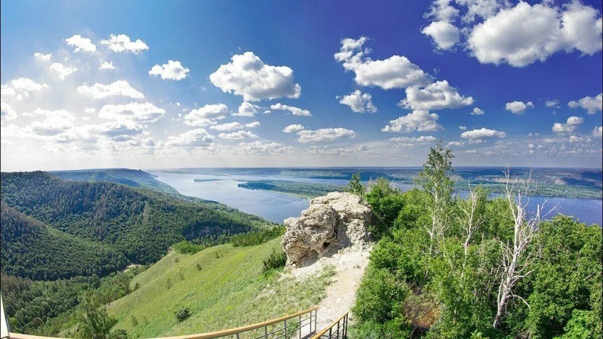 Природные достопримечательности самарской области. Гора Стрельная Самарская область. Жигулевские горы гора Стрельная. Стрельная гора Тольятти.