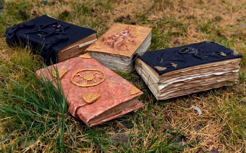 Old magic. Old Magic book. Elder Magic book. Magical book. Old Magic book Dark Top.