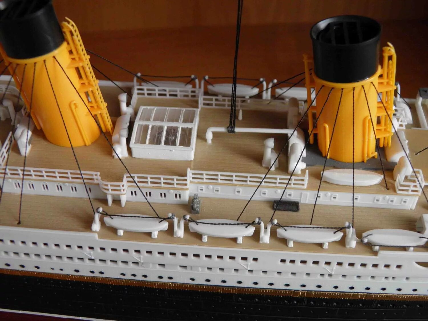 400-15 мн 553. Сборная модель моделист лайнер "титаник" (140015) 1:400. Сборная модель титаник моделист 1 400 комплектация. 400-15. Титаник моделист 400 моделист 1.