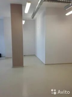 Предприниматель сдает в аренду нежилое помещение