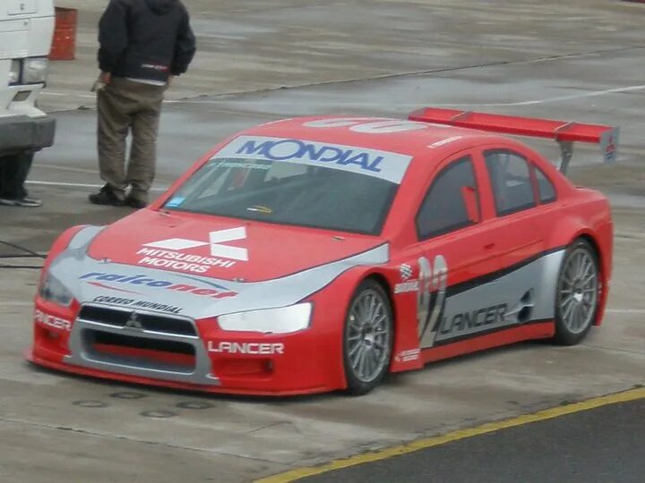 Lancer под гонку. Lancer gt3. If Mitsubishi was in NASCAR. Mitsubishi суда.