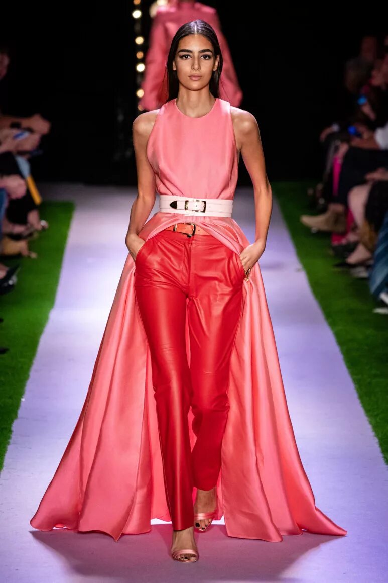 Высокие подиумы. Brandon Maxwell 2020 коллекция. Brandon Maxwell Spring Summer 2020. Брэндон Максвелл дизайнер коллекция 2020. Brandon Maxwell RTW Spring 2020.