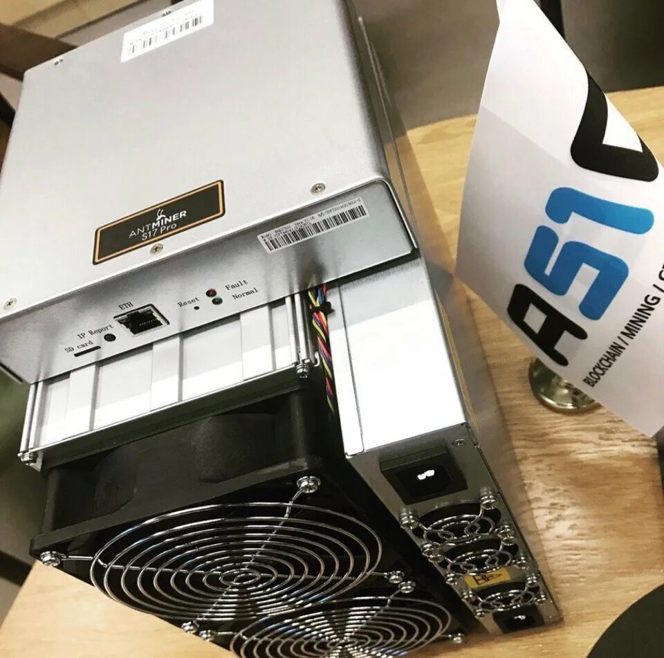 S19 Pro 95th. S17 Pro. Antminer s19. S19pro 110t. S 19 j