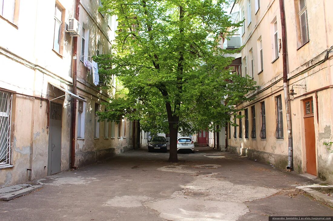 Еврейский дворик. Еврейский дворик
