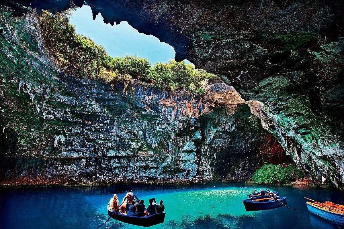Места которые я хочу посетить. Кефалония озеро Мелиссани. Пещерное озеро Мелиссани. Пещерное озеро Мелиссани (остров Кефалония). Пещера Мелиссани, остров Кефалония, Греция.