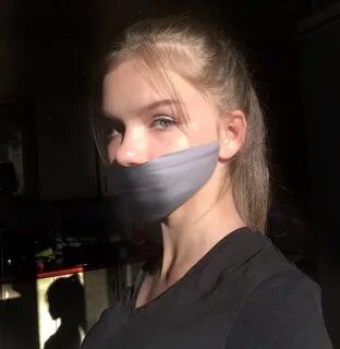Связанные девушки скотчем и заклеили рот