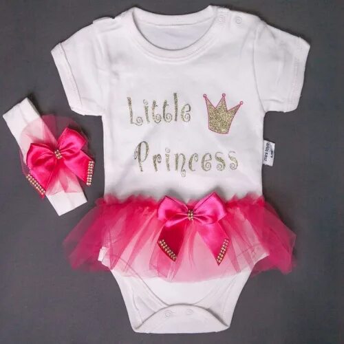 Боди с юбочкой для новорожденных. Боди юбочка. Боди с кожаной юбкой. Боди с мини юбкой. Боди с юбкой для женщин.