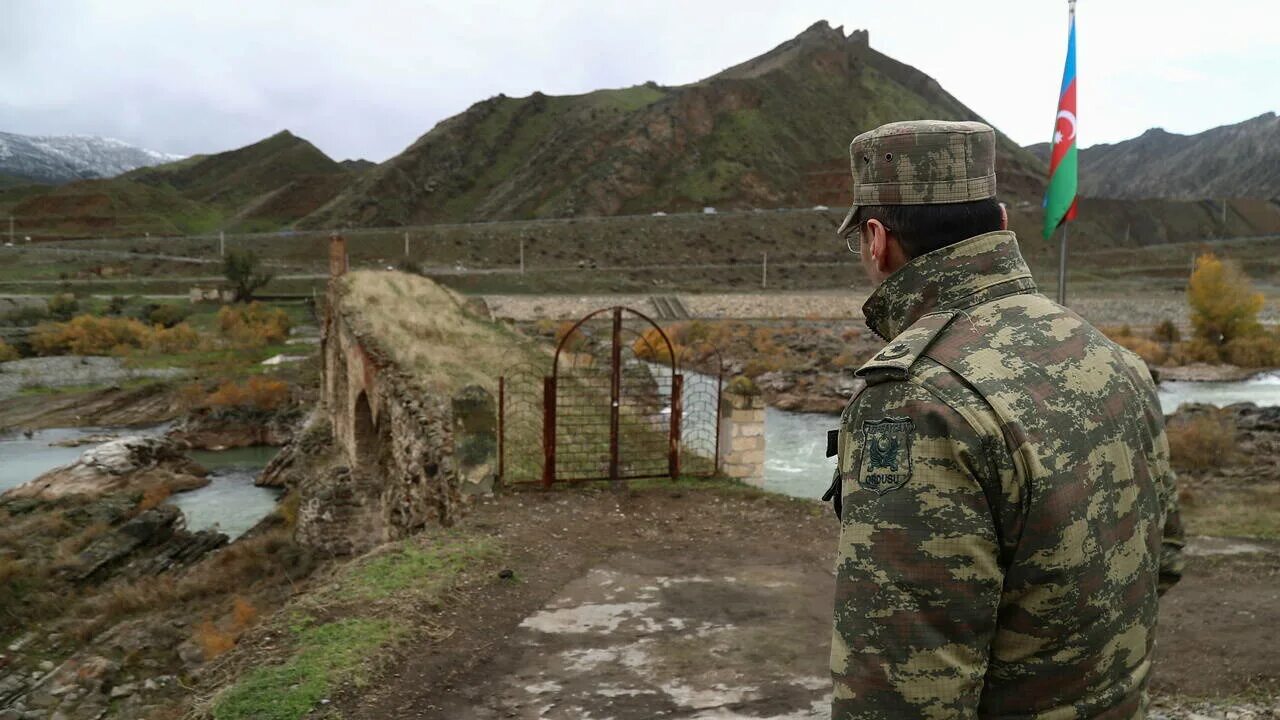 Граница с арменией закрыта. Мартуни (Нагорный Карабах). Граница Армении и Азербайджана. Стрельба на границе Армении и Азербайджана. Граница между Арменией и Азербайджаном.