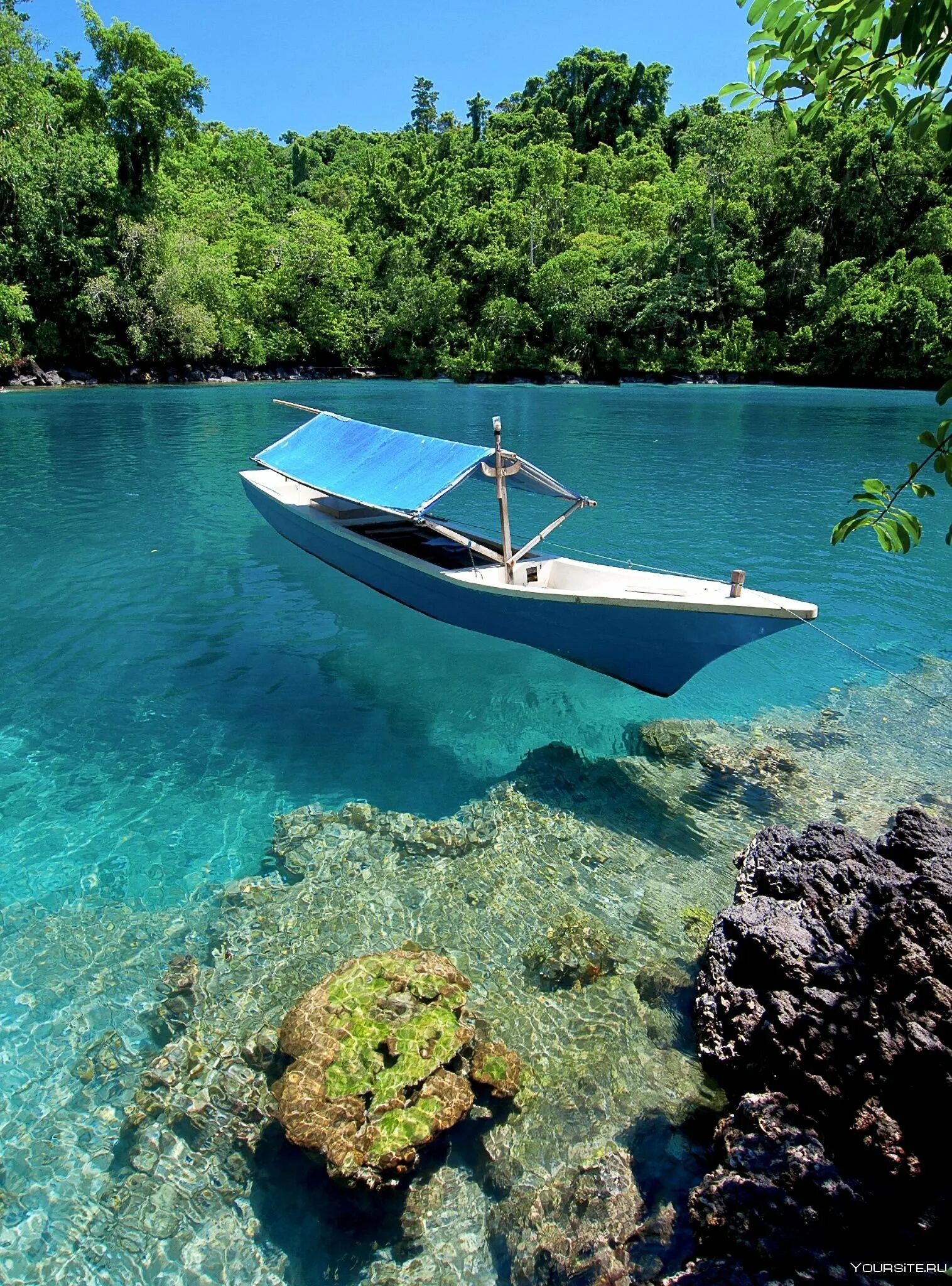 Кристальное море. Малуку Индонезия. Тернате Индонезия. Озеро в Сабахе, Малайзия. Озеро Флатхед.