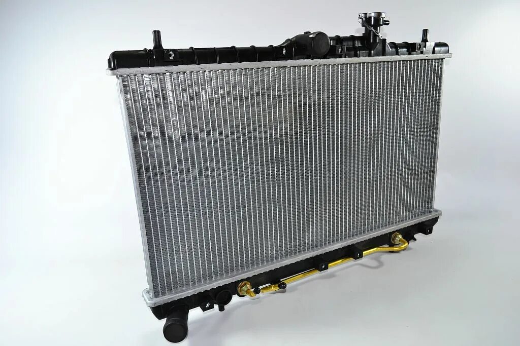 Радиатор хендай акцент тагаз. Радиатор охлаждения хендай акцент. Радиатор hyundai accent. 5. Радиатор охлаждения хендай акцент механика.