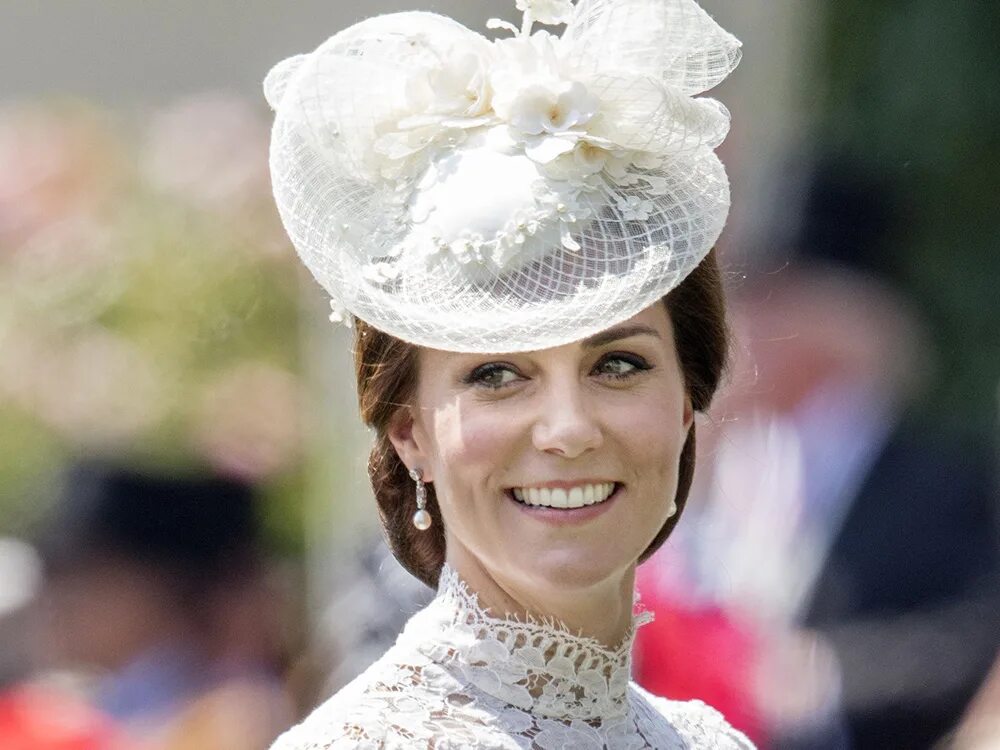 Последние новости принцесса уэльская кэтрин на сегодня. Принцесса Кэтрин. Принцесса Уэльская Кейт 2022. Kate Middleton Princess of Wales. Романтизм на Кейт Мидлтон.