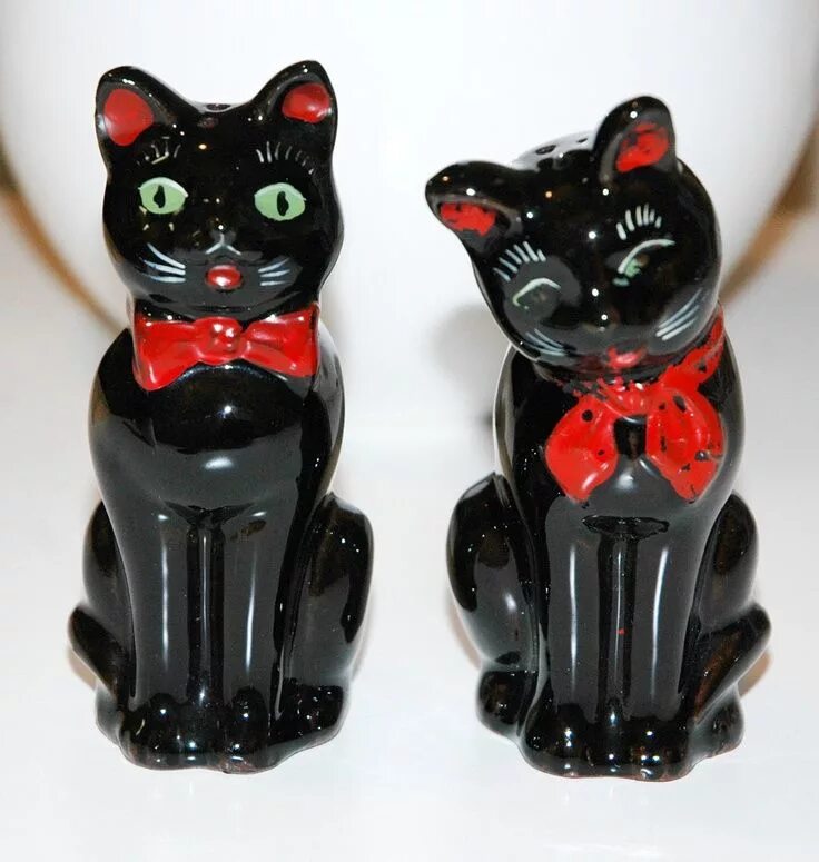 Солонка кот. Солонка кошка. перечница кошка. солонка кот черный. солонка кот и кошка.