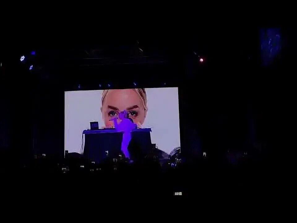 Видео она не ты. Видео она не ты