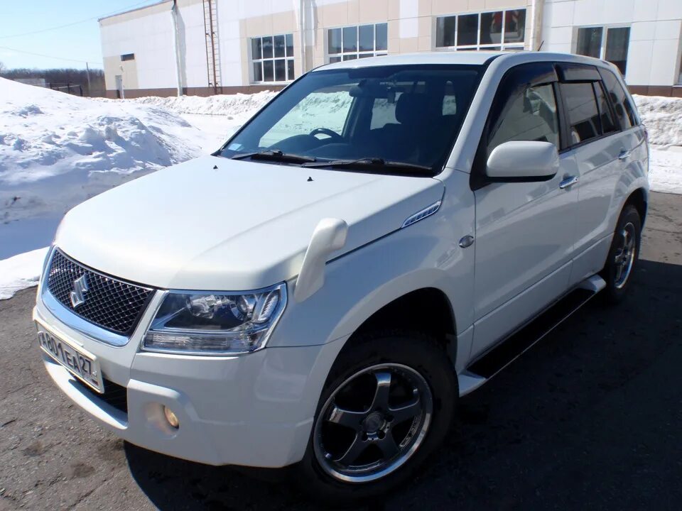 Suzuki Grand Vitara (2) JT. Сузуки эскудо машина 2006. Сузуки эскудо 2 поколение. Сузуки эскудо 2005 золотистого цвета.