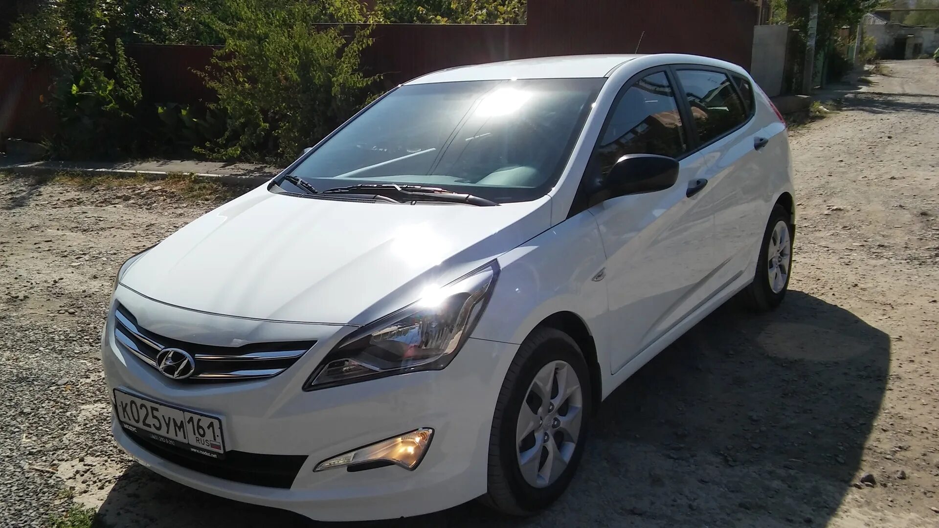 Хендай Солярис 1.4 автомат. Hyundai Solaris 2015 Elegants автомат 1.4. Солярис 2013 1.4 автомат. Солярис хэтчбек 1.4 2015г.