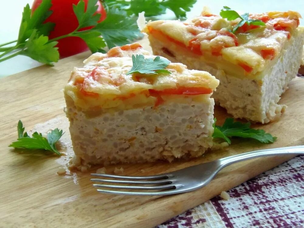 Рисовая запеканка в духовке сладкая. Рис с томатной пастой. Вкусный рис в мультиварке. Нохудлу плов. Узбекский плов с изюмом.