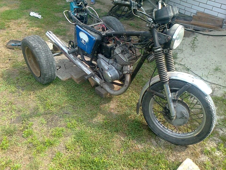 Квадроцикл из иж юпитер 5. Трицикл иж планета 5. Трицикл иж планета. Трехколесный иж планета 5. Иж заводской трицикл заводской.