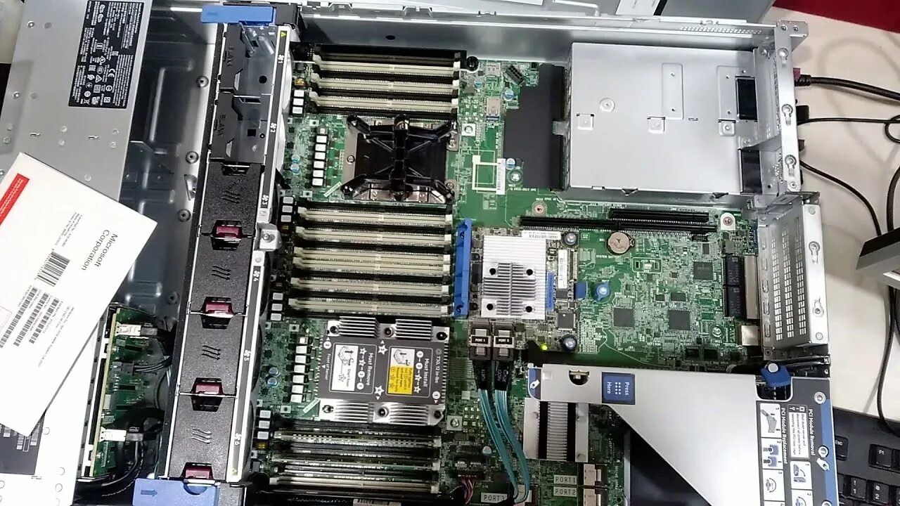 PROLIANT dl380e gen7.