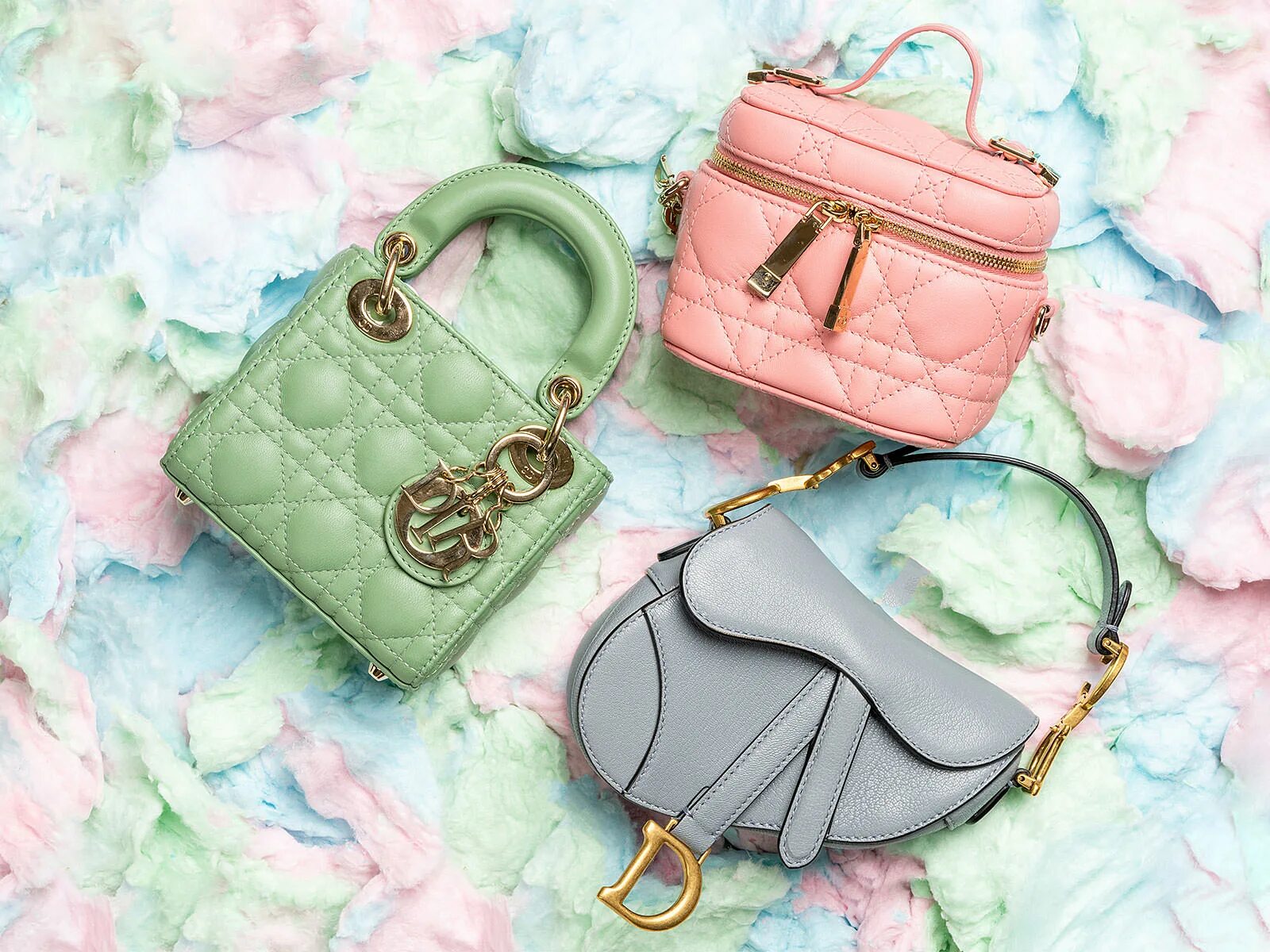 Микро сумка. Сумка диор микро 30. micro lady dior сумка. сумка диор седло. диор сумка мини и микро.
