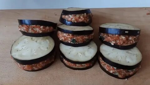 Баклажаны в духовке колечками