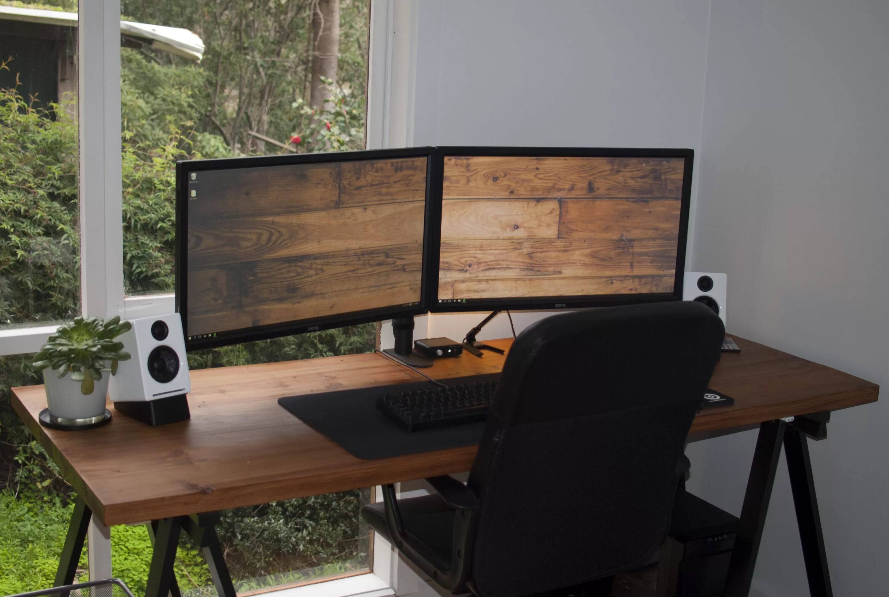 Desk more. Навесной компьютерный стол. Desk more. Письменный стол блэк. Письменный стол mirjan24 heron/ada (white gloss).