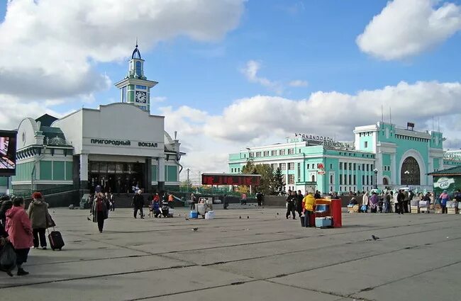 Площадь гарина-михайловского в новосибирске. Площадь гарина-михайловского в новосибирске метро. Площадь гарина-михайловского в новосибирске метро. Привокзальная площадь новосибирск главный. Площадь гарина-михайловского в новосибирске.