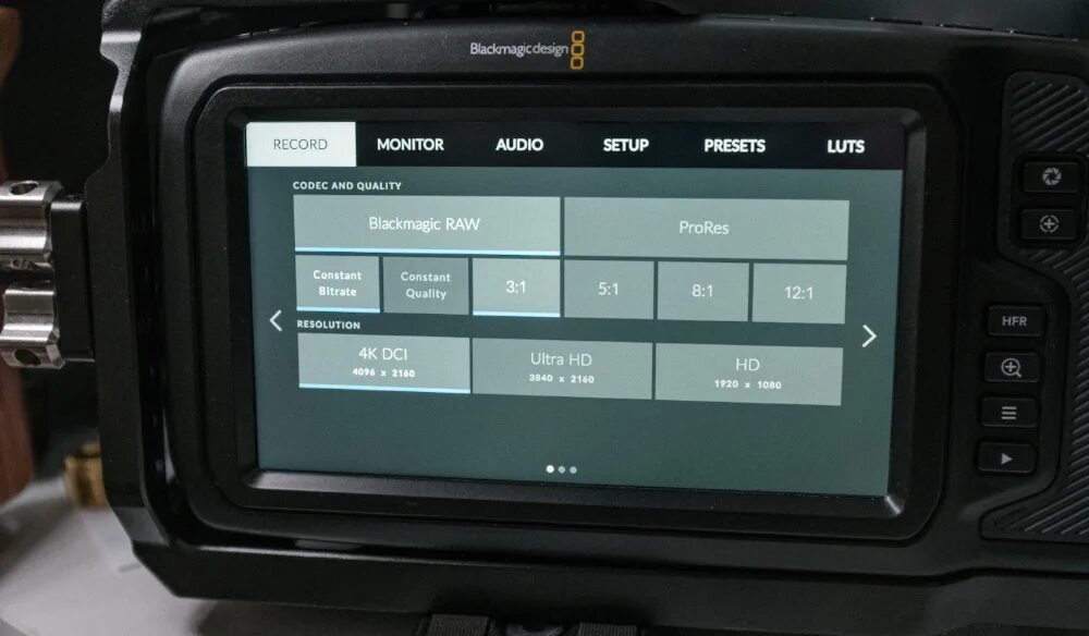 Blackmagic support. 6k Raw Blackmagic. Blackmagic Raw внешний рекордер. Blackmagic 4 k extreme manual.