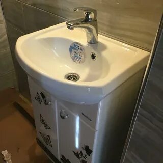 Раковина в ванную обычная