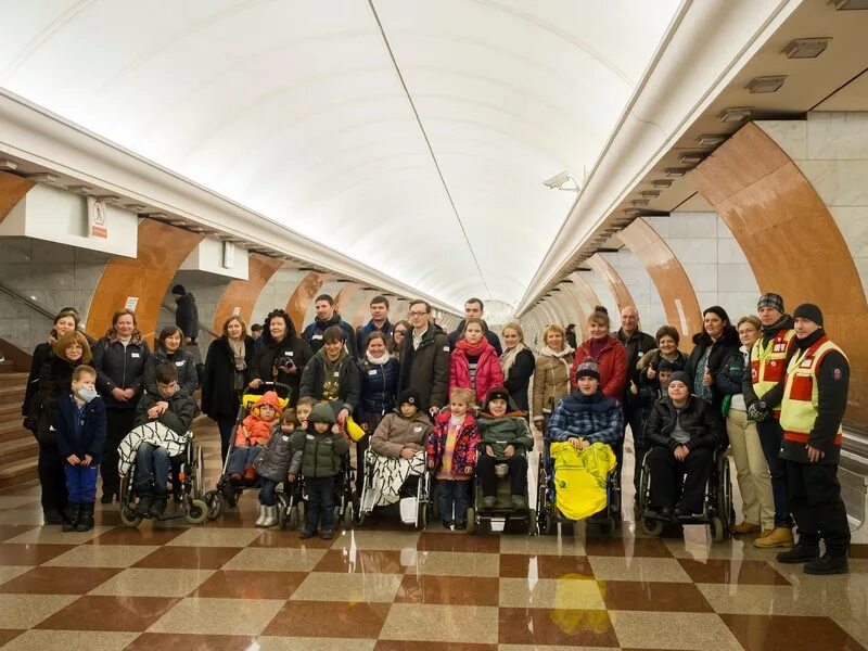 Экскурсия в метрополитен. Экскурсия в метро. Экскурсия метрополитен Москва. Ночная экскурсия в метро.