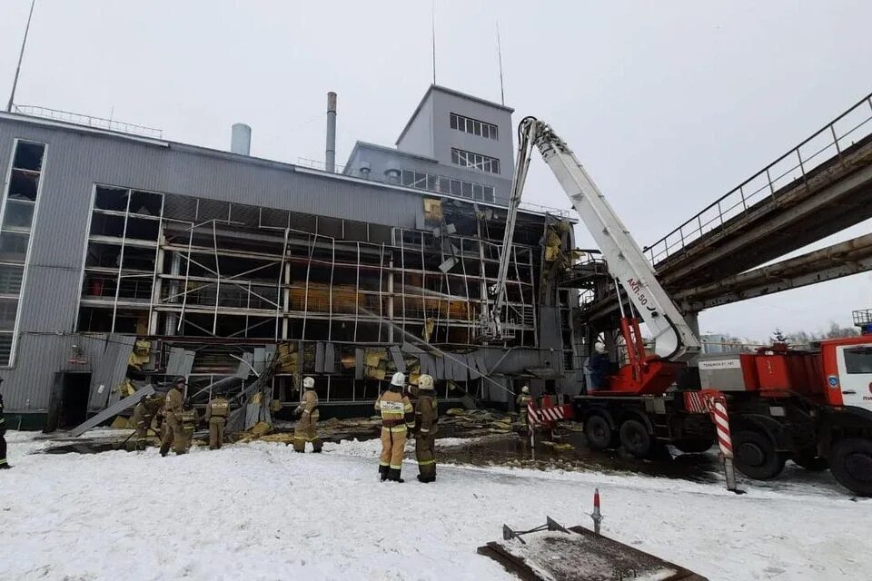 Взрывы в липецкой области сегодня утром. Завод Либойл Липецк. Либойл Сенцово Липецк. Пожар на Липецком заводе Либойл. Завод в Сенцово Липецк.