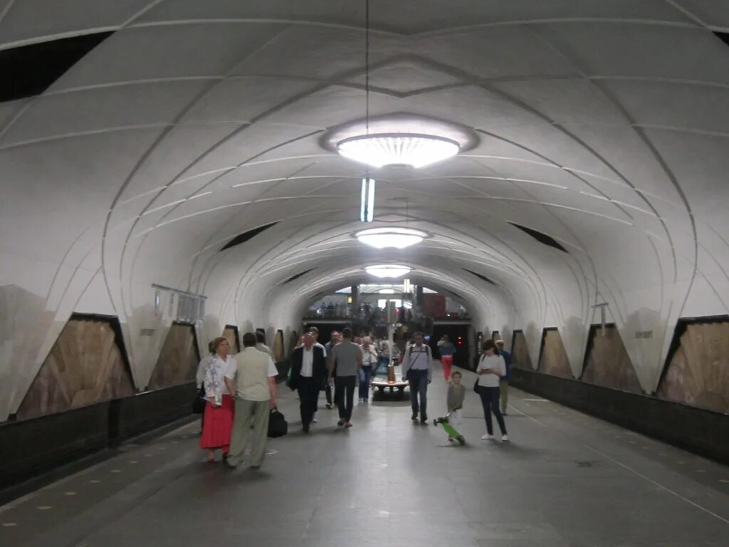 Приснилось метро. Тайна станции метро. Тайное метро Москвы. Загадки метрополитена. Загадка про метро.