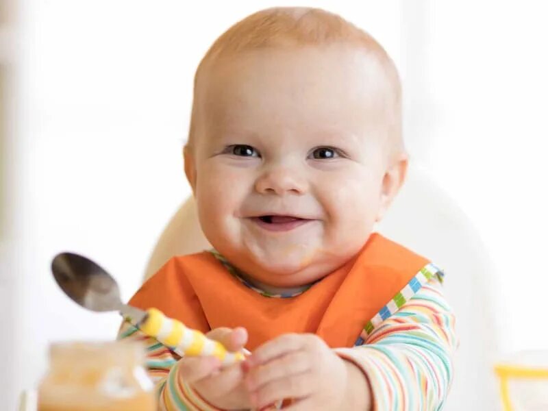 7 месяцев ребенку. Ребенок в 7 месяцев кушает. Ребенок кушает. Ребенок в 7 месяцев кушает. Ребенок в 7 месяцев кушает.