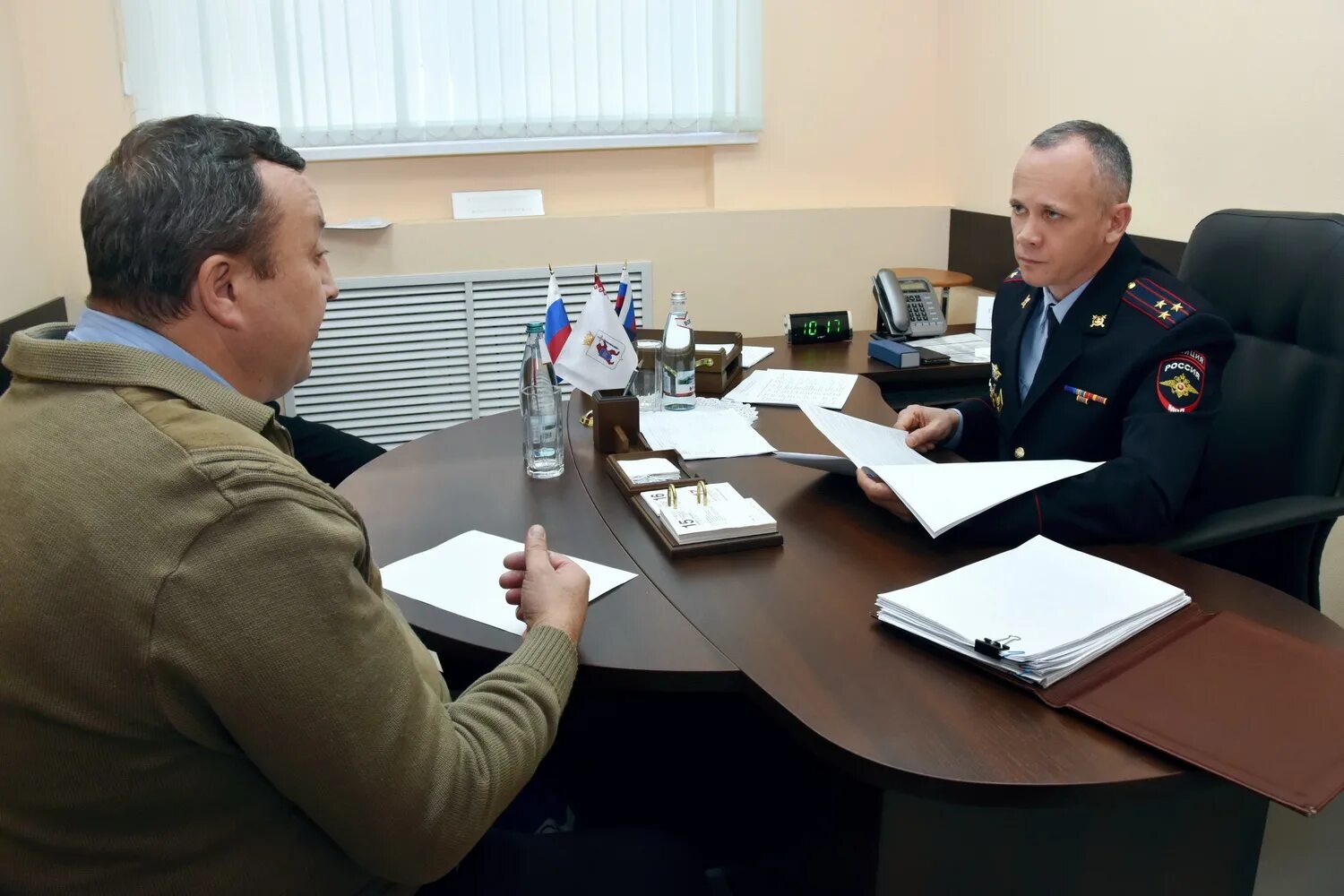 Плющ юрий георгиевич мвд генерал. Главный инспектор. Главный инспектор. Плющ главный инспектор мвд россии. Роман зайцев инспектор мвд россии.