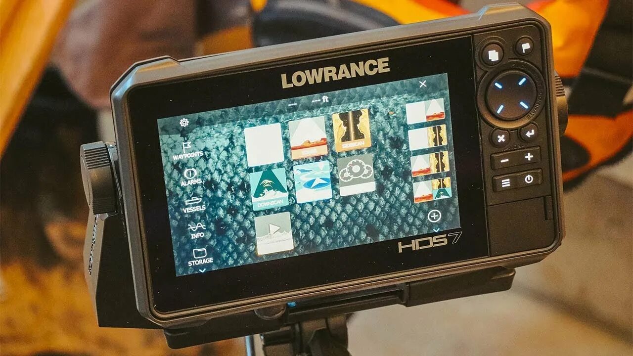 Эхолот-картплоттер Lowrance HDS 7. Lowrance HDS 7 Live. Эхолот Lowrance HDS-7 Live. Эхолот Lowrance HDS-9 Live.