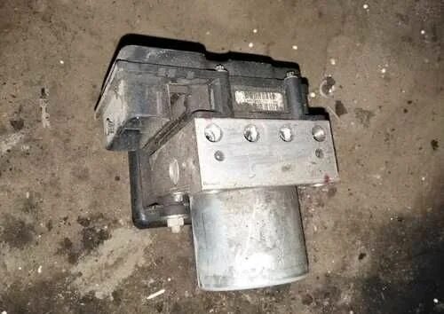 Ховер н2 блок абс. Блок abs грейт вол. Провода на блок абс ховер н3 емех. Блок абс ховер н5. Ховер н2 блок абс.