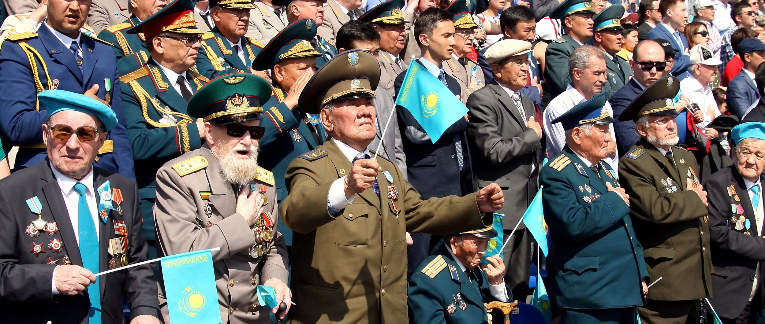 9 мая в казахстане. День Победы в Казахстане. Парад день Победы Казахстан. 7 Мая. 7 Мая Казахстан.