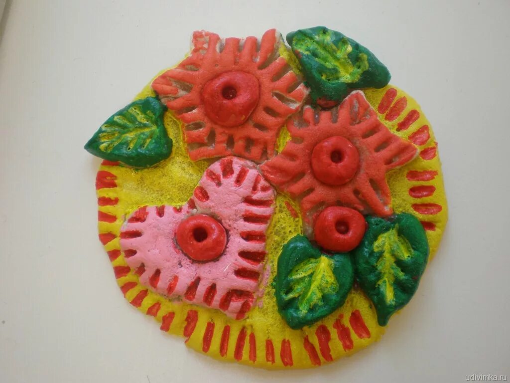 Украшения из теста. Красивая выпечка из дрожжевого теста. Лепка из солёного теста для детей. Коса из дрожжевого теста. Из теста можно использовать.