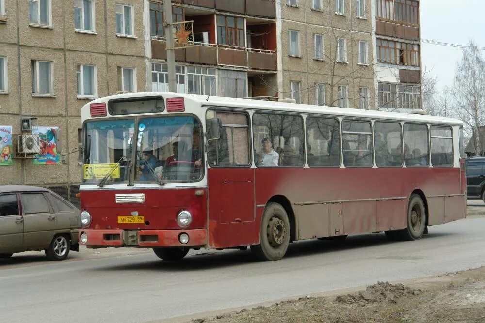 Автобус 116 пермь старые. Автобусы Пермь. Старые Пермские автобусы. Автобус Екатеринбург. Пермский автобус 1.